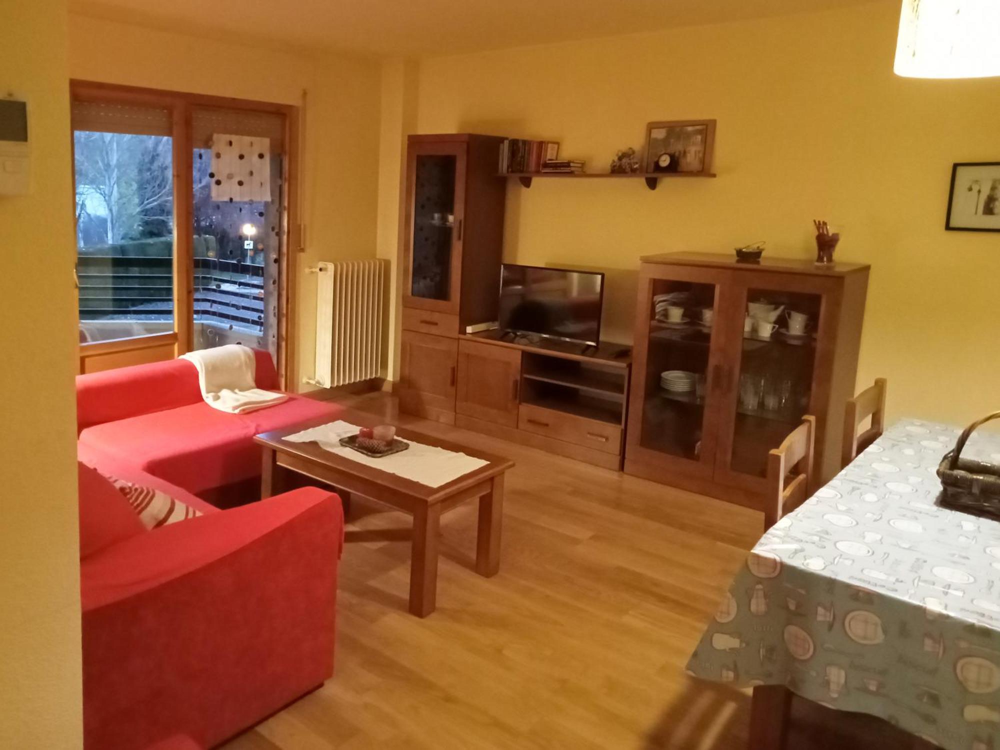 Apartamentos Valle De Tena - Biescas 3000 外观 照片