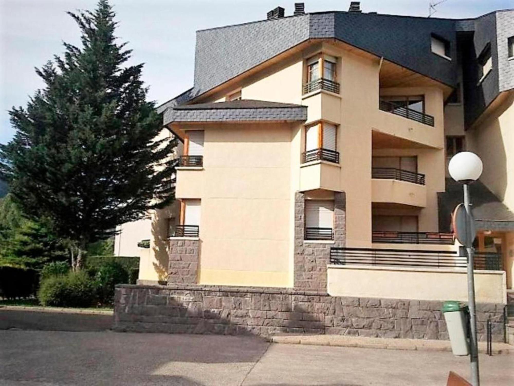 Apartamentos Valle De Tena - Biescas 3000 外观 照片