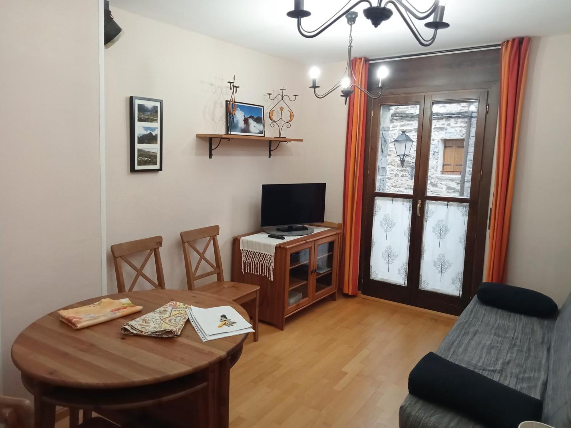 Apartamentos Valle De Tena - Biescas 3000 外观 照片